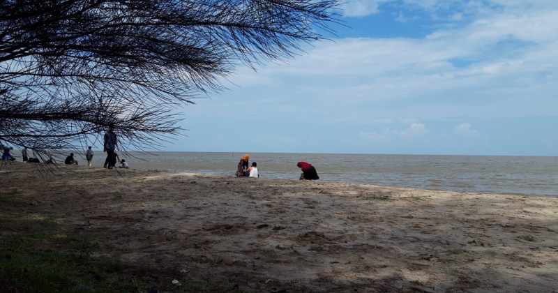 Pantai Tanjung Nipah