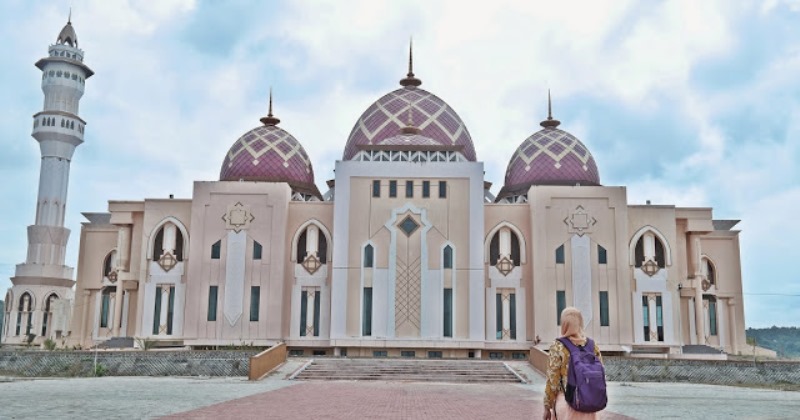 Kegiatan di Masjid Baitul Izzah