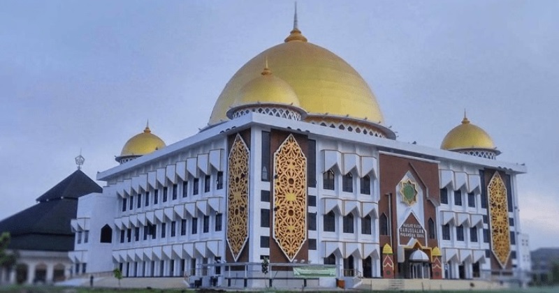 Masjid Raya Darussalam Palangkaraya, Masjid Berornamen Khas Dayak
