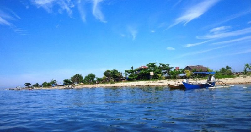 Pantai Pulau Gusung