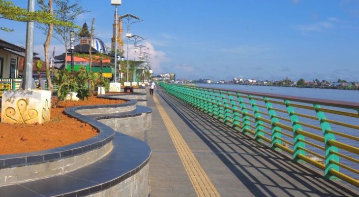 Waterfront City Pontianak, Spot Bersantai Menikmati Panorama di Tepi Sungai Kapuas