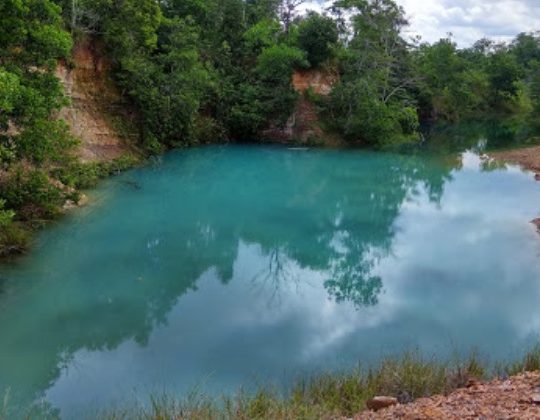 Danau Biru Cempaka, Panorama Alam yang Memukau di Banjarbaru