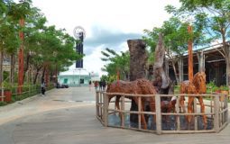 Khatulistiwa Park, Tempat Rekreasi Favorit & Sarana Edukasi di Pontianak