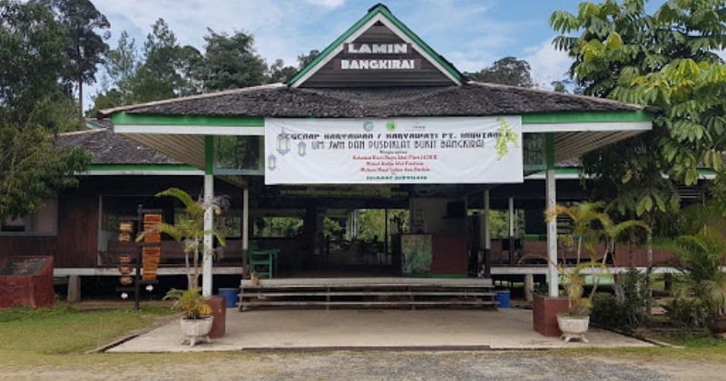 Fasilitas yang Tersedia Di Wisata Bukit Bangkirai Kutai Kartanegara