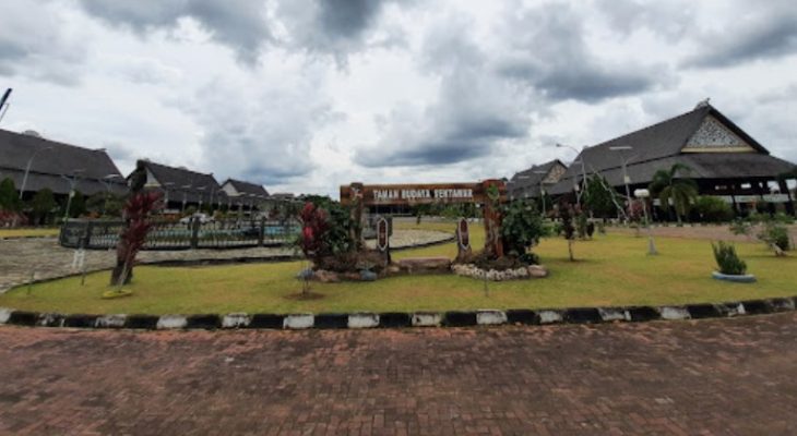 Taman Budaya Sendawar, Tempat Rekreasi Favorit Liburan Keluarga di Kutai Barat