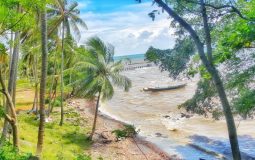 Pantai Tanjung Dewa, Pantai dengan Pemandangan Alam yang Eksotis di Tanah Laut