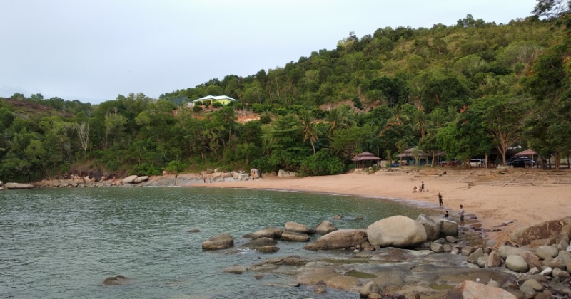 Taman Wisata Dunia Air Tanjung Bajau Yang Sejuk Dan Menawan Di Singkawang