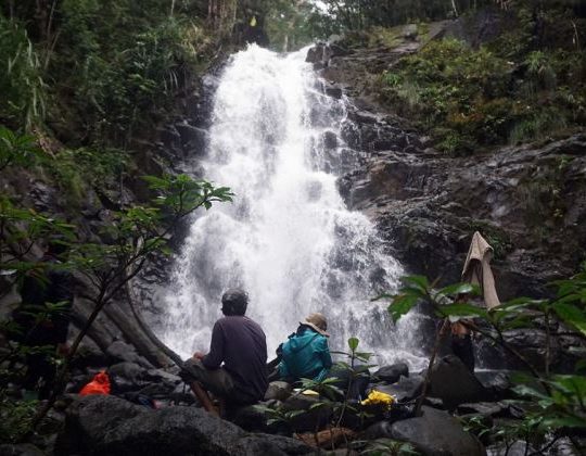 Air Terjun Lembah Kahung, Surga Alam Tersembunyi Nan Eksotis di Banjar