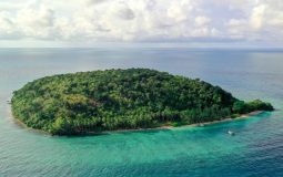 Pesona Pulau Kepayang, Pulau Cantik di Kepulauan Karimata