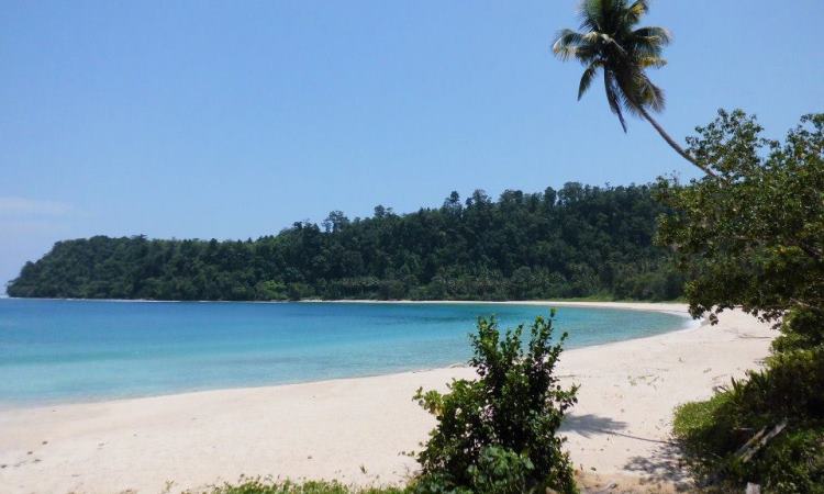 Tanjung Gorango Morotai Yang Memukau Dan Menarik di Maluku Utara