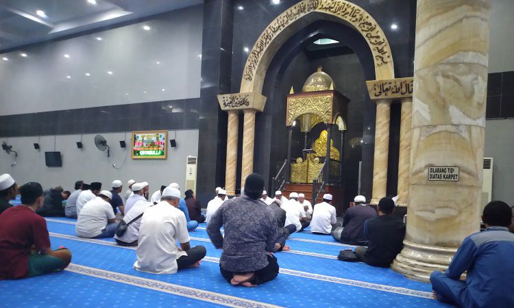 Kegiatan Menarik Lainnya Di Wisata Religi Masjid Raya Al-Fatah Ambon