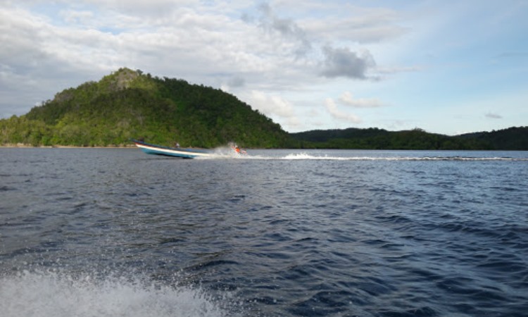 Pulau Rumberpom