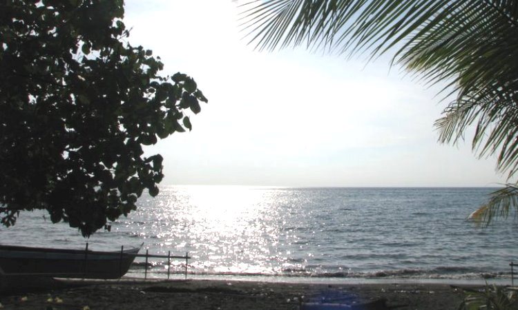Wisata Pantai-Yamari