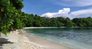 Pulau Wakde, Pesona Pulau Cantik yang Sarat Sejarah di Jayapura