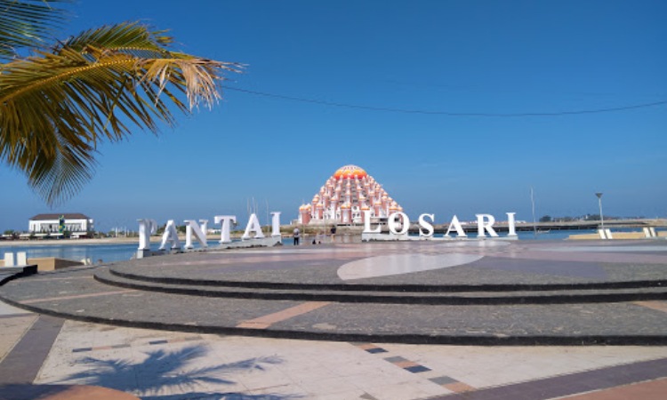 Pesona Pantai Losari, Ikon Wisata Andalan Kota Makassar