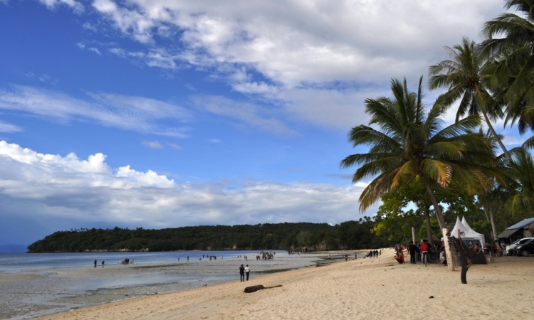 Pantai Kaluku