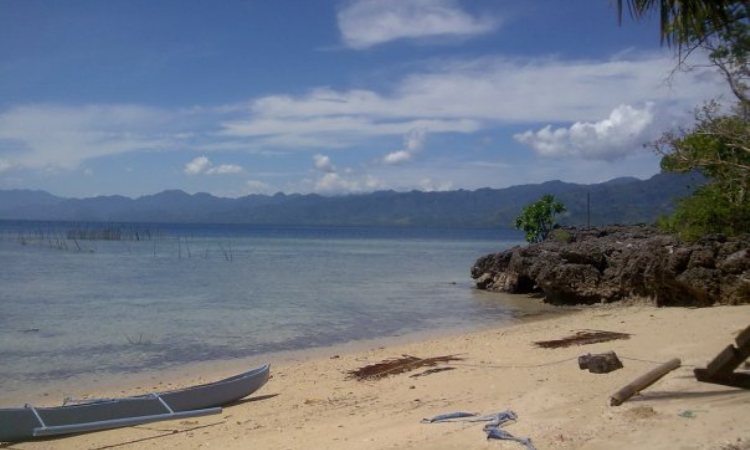 Pulau Karampuang