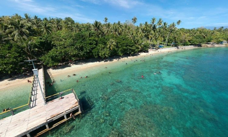 9 Tempat Wisata Terbaru di Poso yang Lagi Hits Dikunjungi - Celebes ID