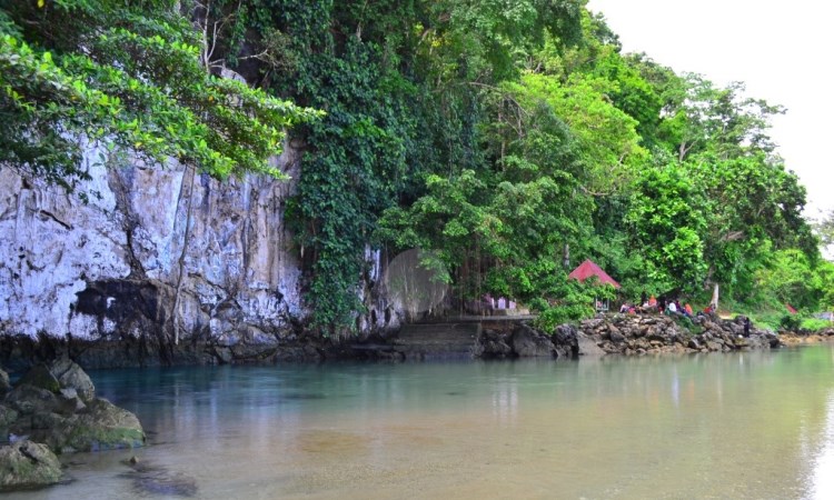 Menguak Wisata Sungai Terpendek Di Dunia, Sungai Tamborasi