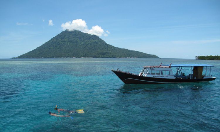Sekilas Yang Perlu Anda Ketahui Mengenai Pulau Manado Tua