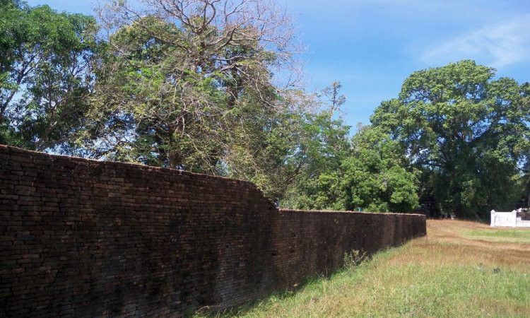 Benteng Sanrobone Memiliki Sumur yang Airnya Konon Tak akan Kering