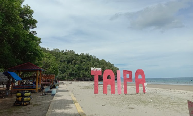 Harga Tiket Pantai Tanjung Taipa