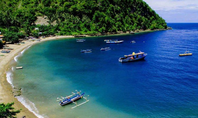 Pantai Olele, Wisata Bahari Dengan Keindahan Bawah Laut Memukau di Bone Bolango