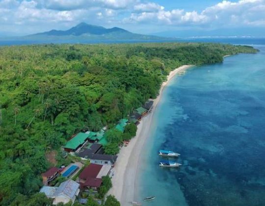 Pantai Bunaken, Pesona Bawah Laut yang Menakjubkan di Manado