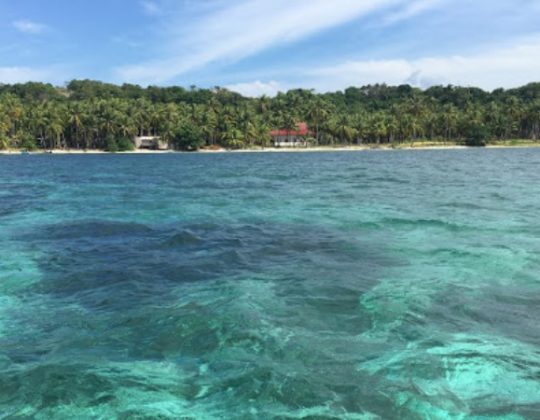 Pulau Bahuluang, Pulau Cantik dengan Panorama Bawah Lautnya yang Memesona di Selayar