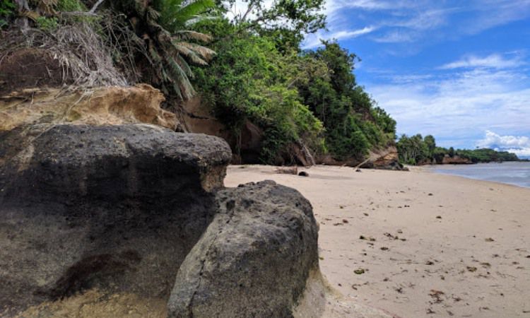 Lokasi Wisata Pantai Ranowangko Minahasa