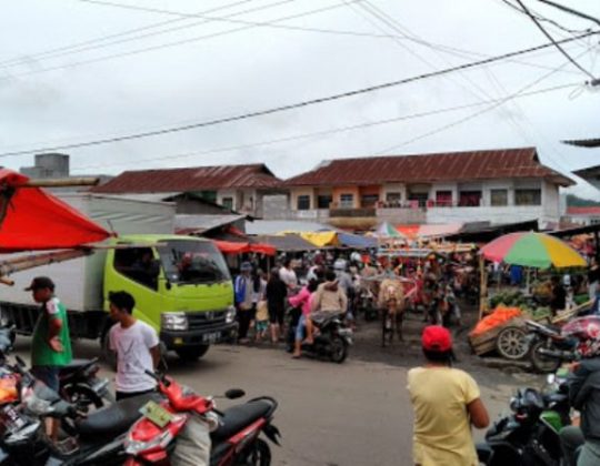 Pasar Ekstrem Langowan, Pasar Daging Dengan Koleksi Tak Biasa