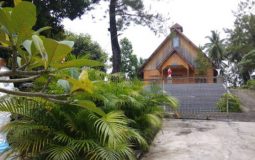 Bukit Doa Pinaling, Tempat Wisata yang Damai Mencari Pengalaman Spiritual di Minahasa