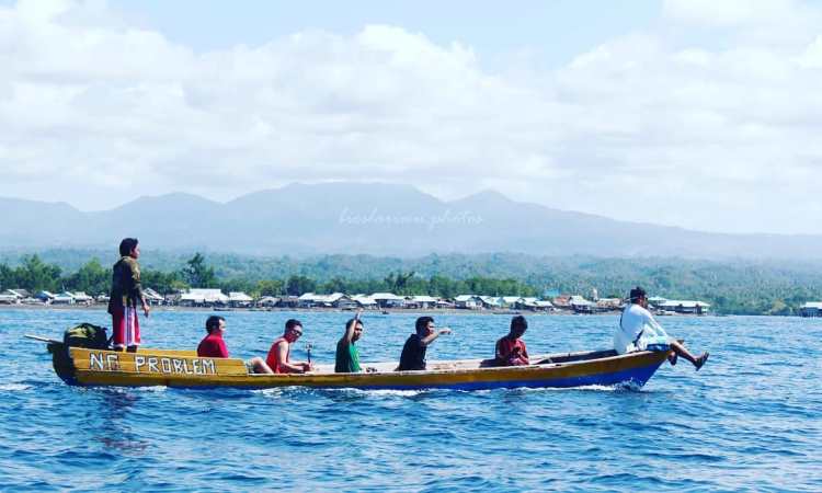 Kegiatan Menarik Di Wisata Bahari Pulau Ponteng Minahasa Tenggara