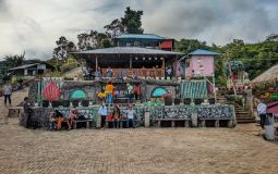 Puncak Melby’ls, Objek Wisata Keluarga Hits Bernuansa Alam di Tomohon