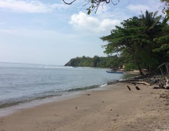 Pantai Ratu Makalisung, Objek Wisata Bahari Eksotis di Minahasa
