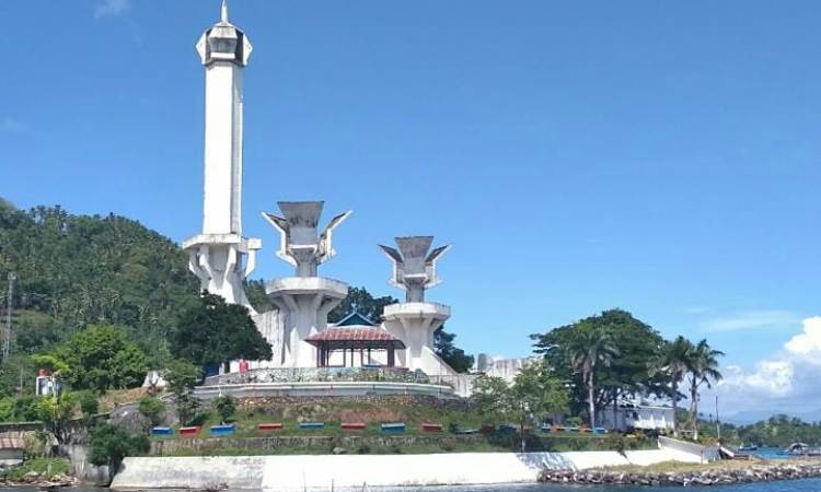 Tugu Trikora, Monumen Bersejarah untuk Mengenang Perjuangan Pahlawan di Bitung