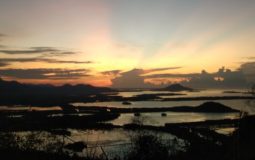 Bukit Kembar, Spot Terbaik Menikmati Panorama Sunset di Pohuwato