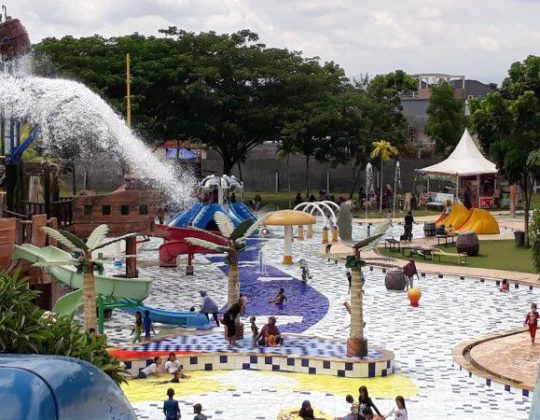 Citraland Waterpark Kendari, Taman Rekreasi Air Favorit Liburan Keluarga