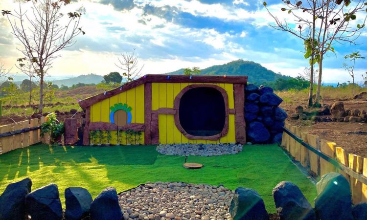 Rumah Hobbit Bollangi, Sensasi Wisata Ala Negeri Dongeng di Gowa