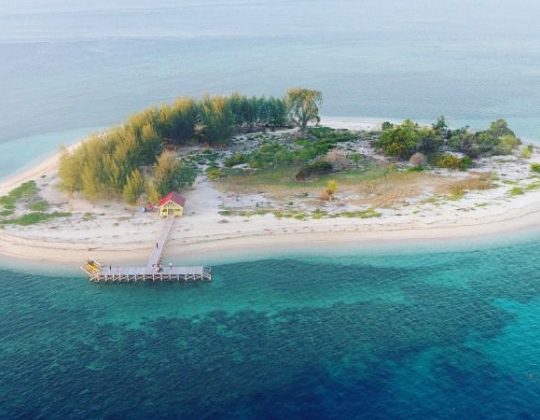 Pesona Pulau Lahe, Surga Taman Bawah Laut di Pohuwato