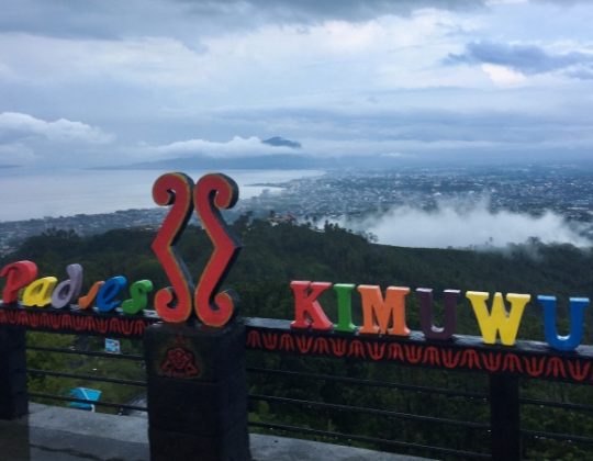 Padies Kimuwu Hills, Destinasi Wisata Alam & Budaya di Minahasa
