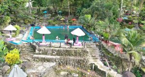 Pemandian Air Panas Lemo Susu, Wisata Alam Favorit Keluarga di Pinrang