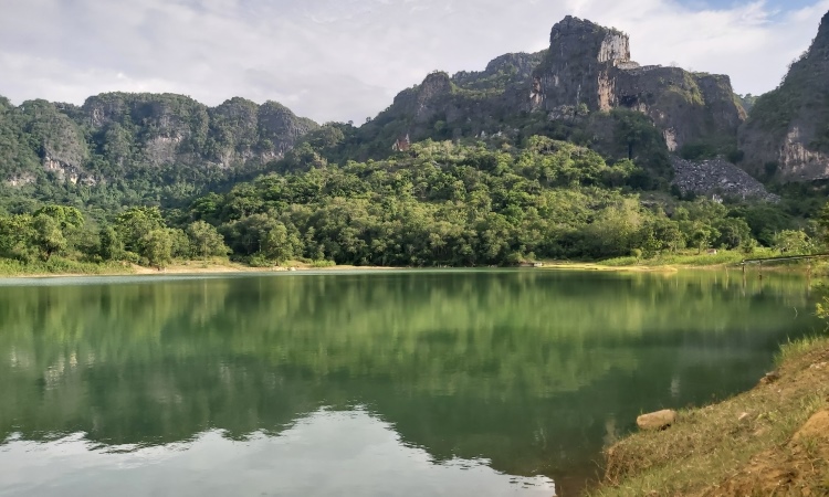 Alamat Danau Cinta